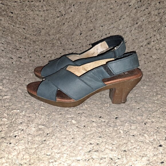 EL NATURALISTA-Espiral-N585-Nubuck Crossed Strap Slingback-Sz 38-Excellent - Picture 2 of 8